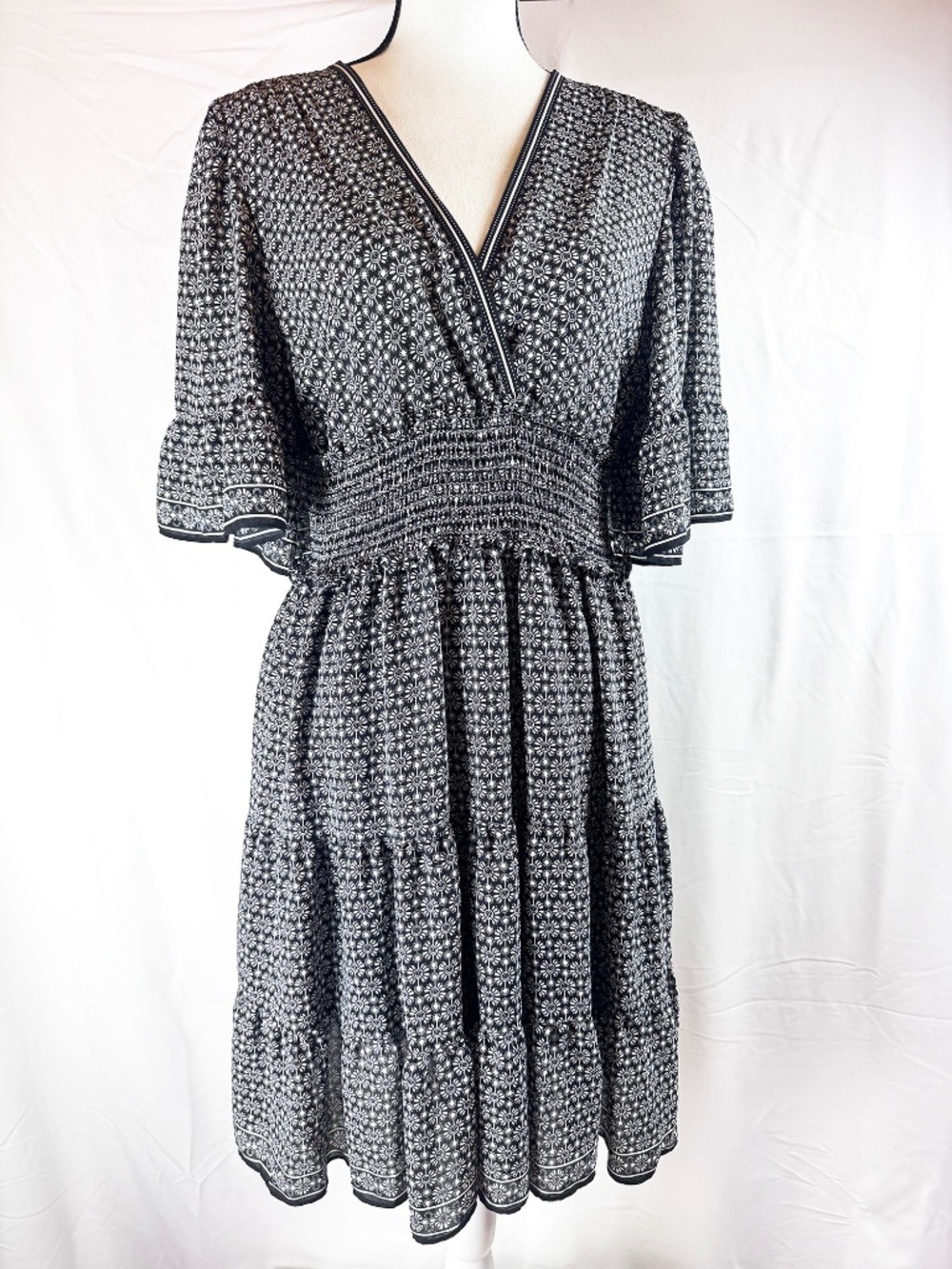 Max Studio Women's Smoked Waist Flutter Sleeves Tiered Dress - Size M (A211)_